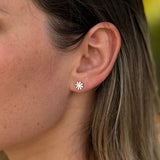 עגילי טייני פלאוור