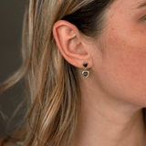 עגילי לב בלינג שחור נופלים